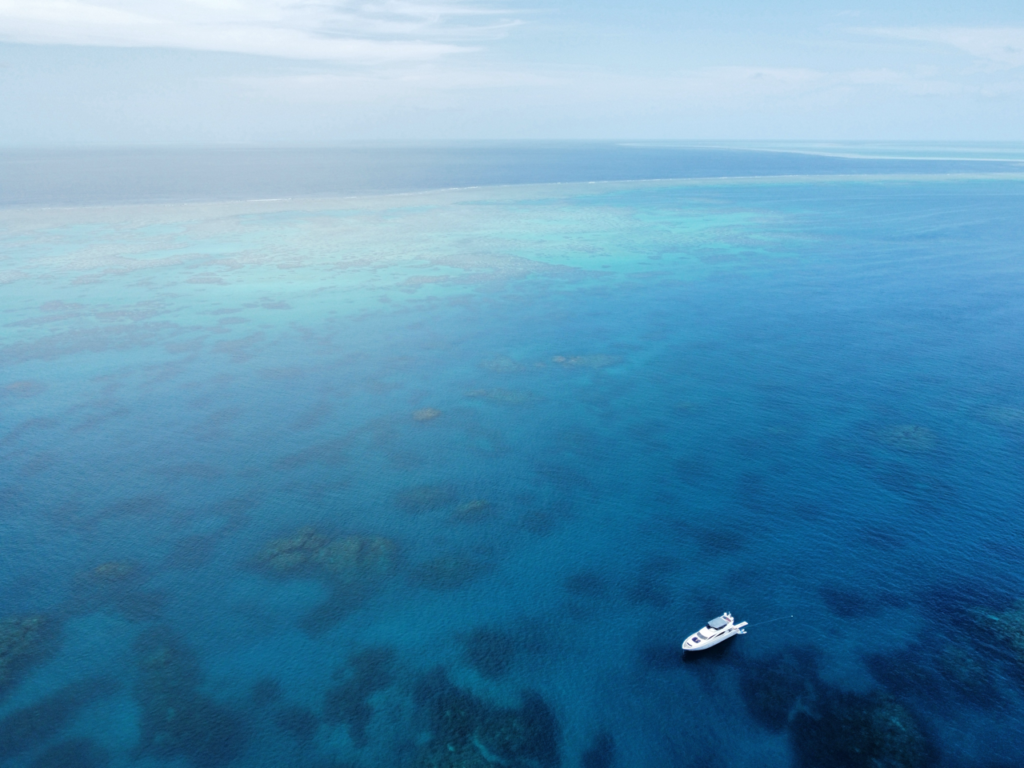 Image of M/Y ALANI at the Great Barrier Reef